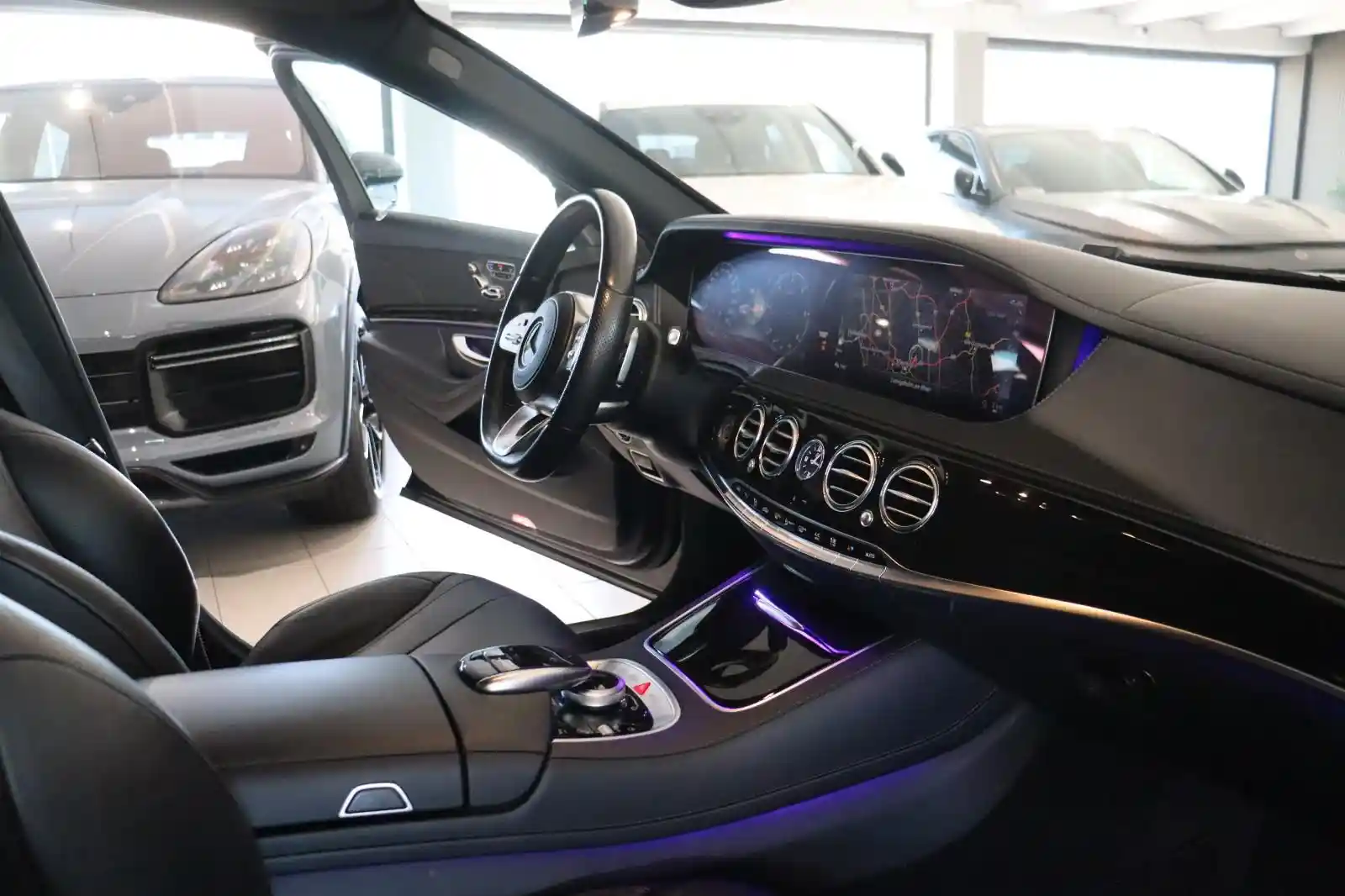 Mercedes-Benz S 400