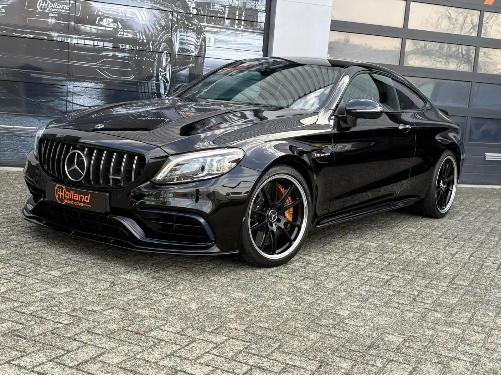 Mercedes-Benz C 63 AMG