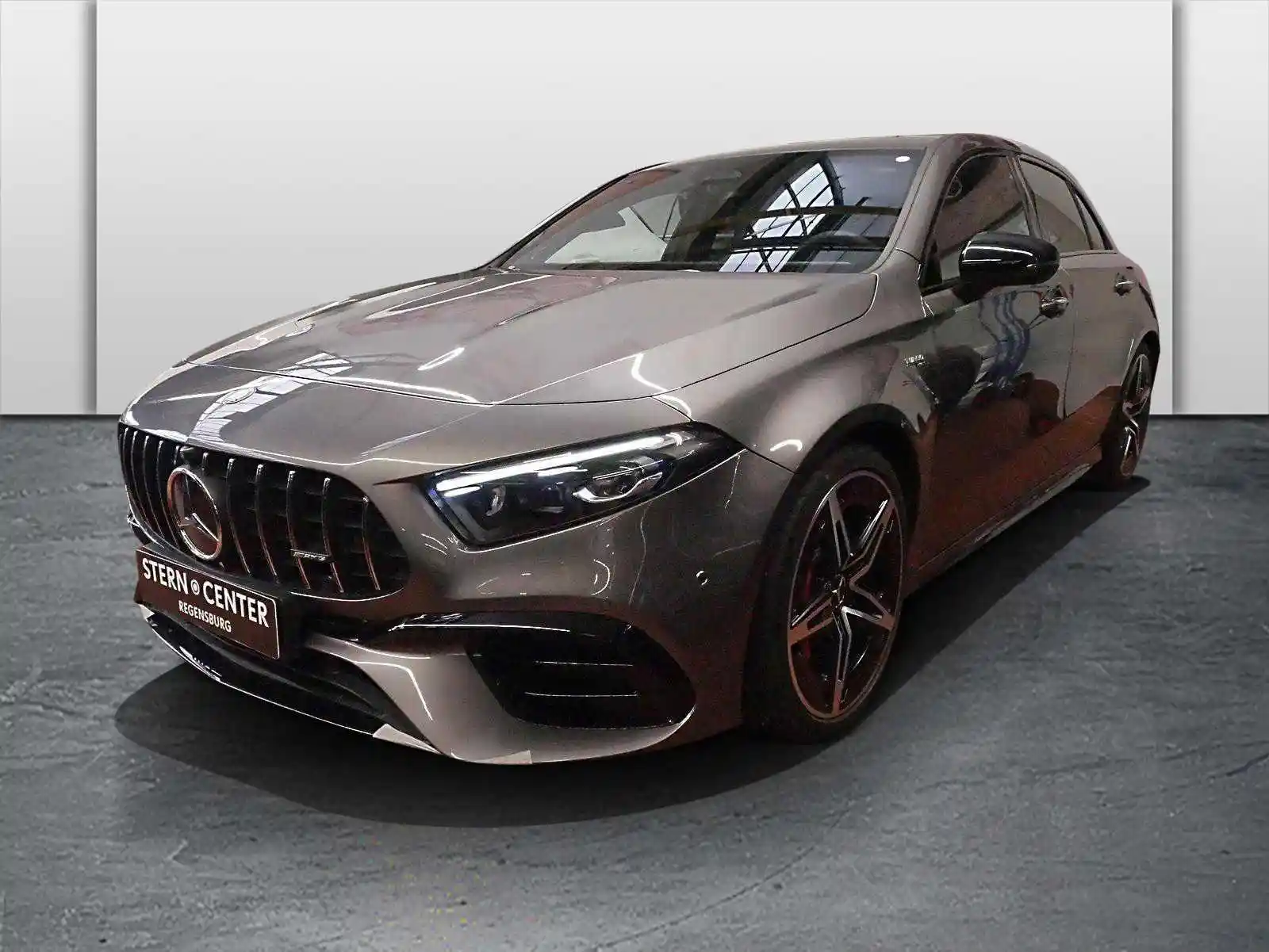 Mercedes-Benz A 45 AMG