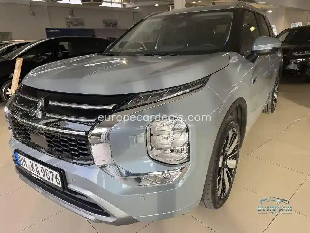Mitsubishi Plug-in Hybrid Outlander