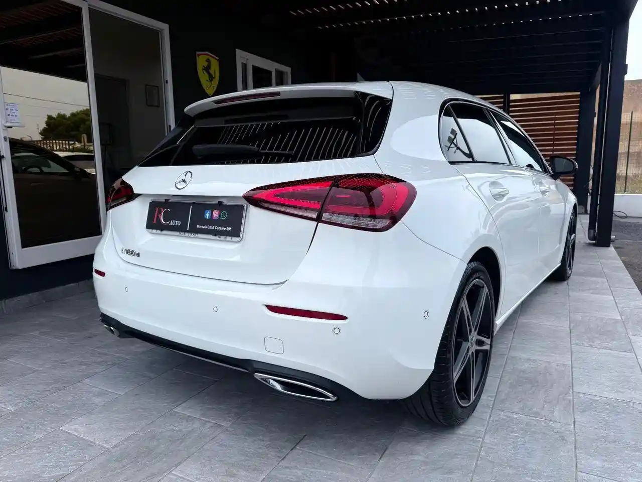 Mercedes-Benz A 180