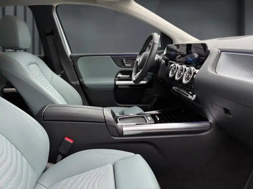 Mercedes-Benz B 250