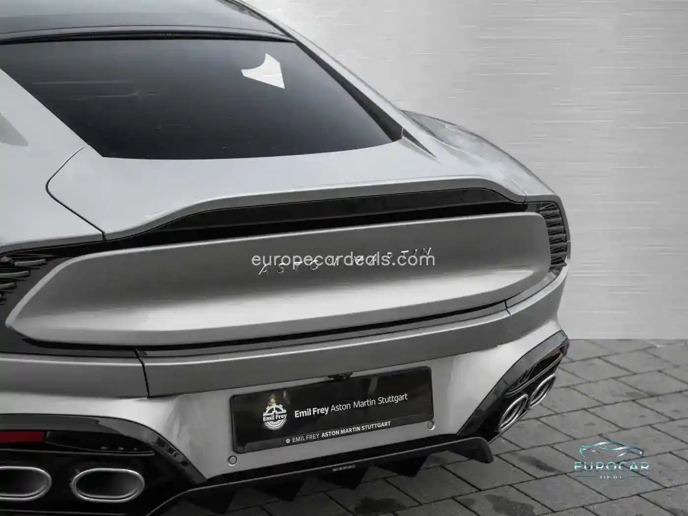 Aston Martin Vanquish