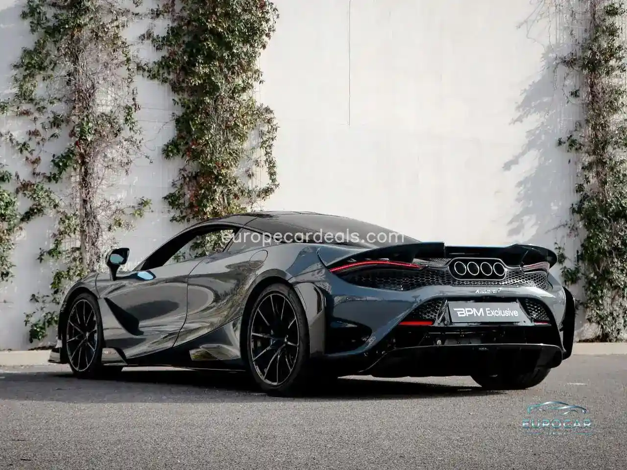 McLaren 765LT