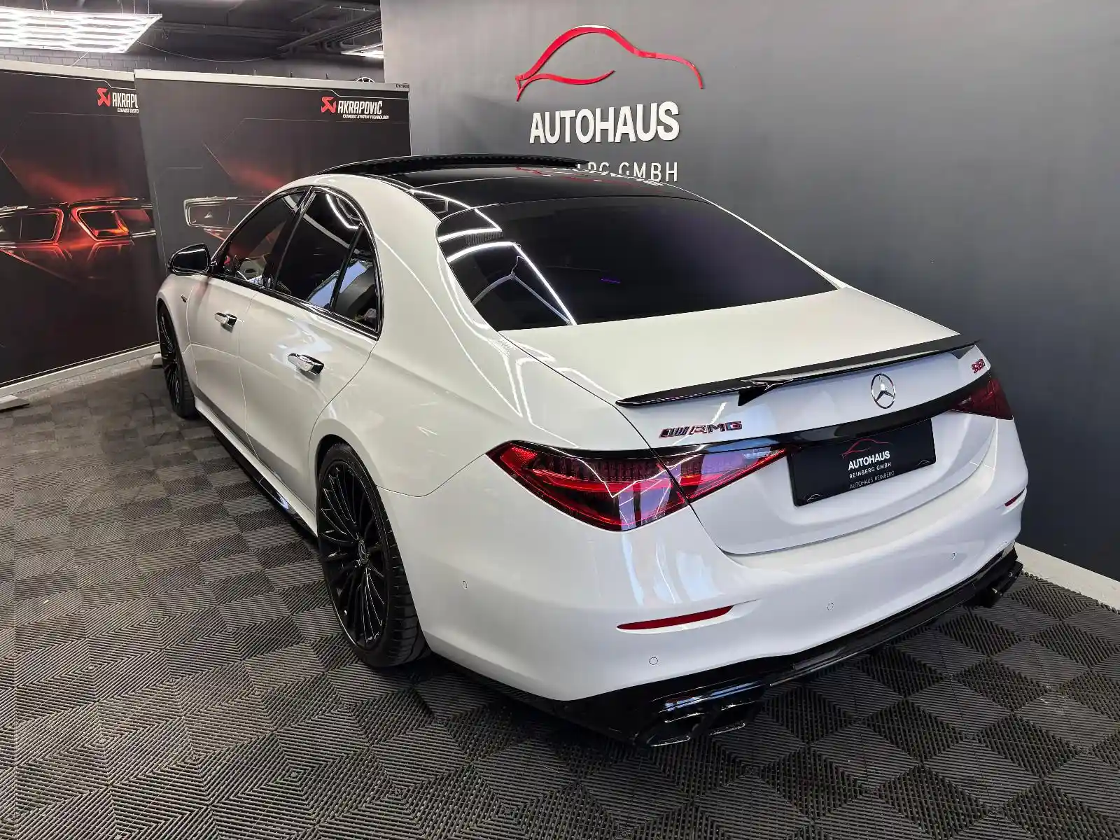 Mercedes-Benz S 500