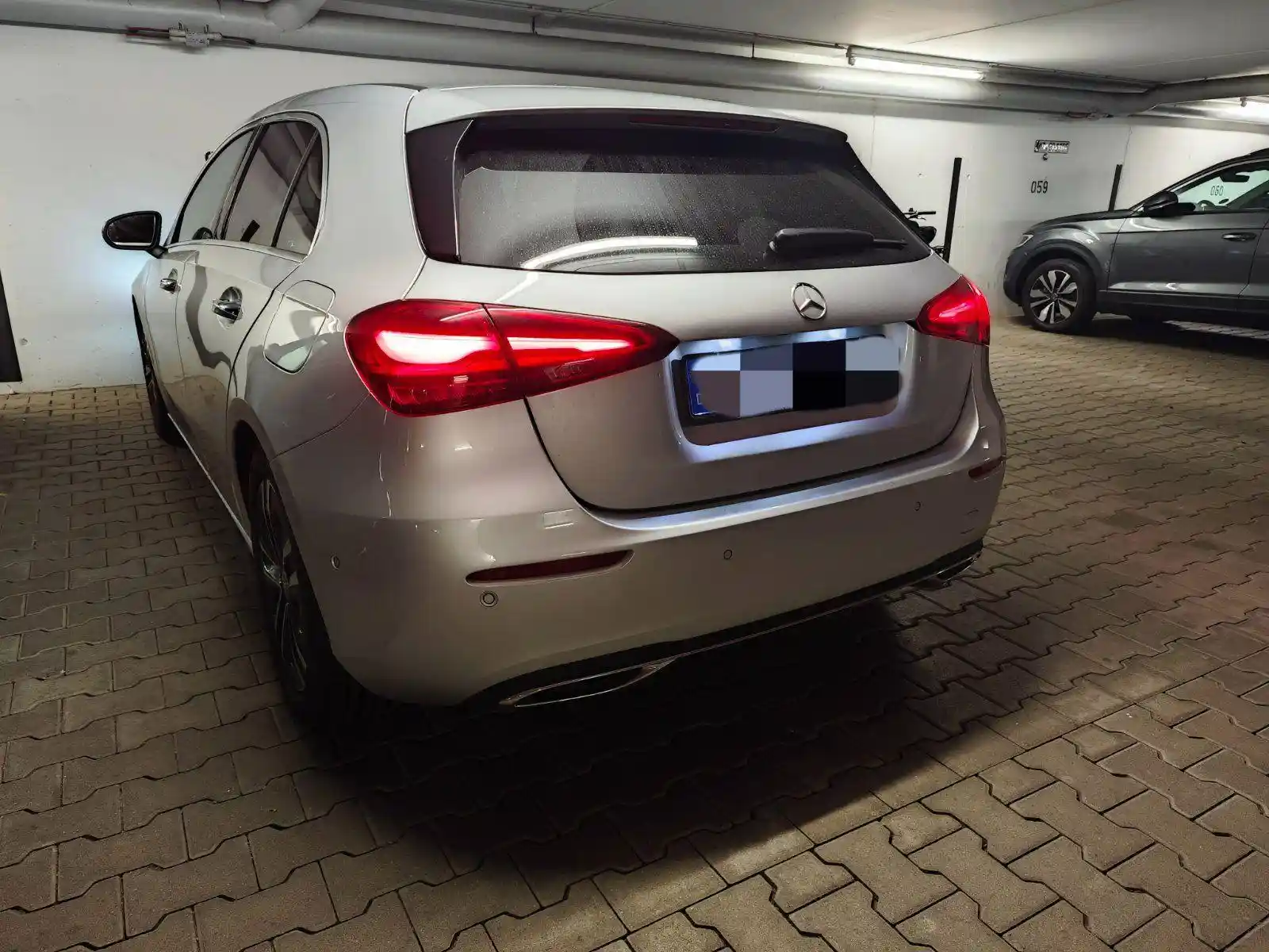 Mercedes-Benz A 200