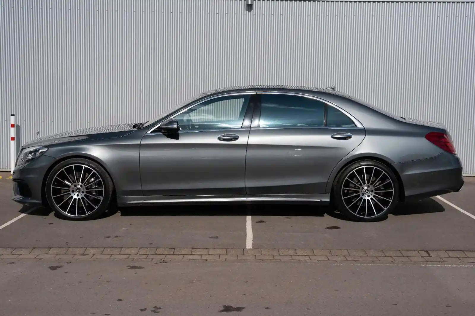 Mercedes-Benz S 63 AMG