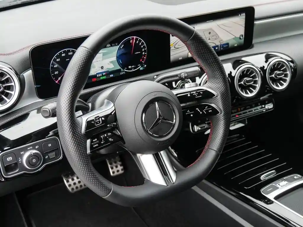 Mercedes-Benz CLA 250 Shooting Brake