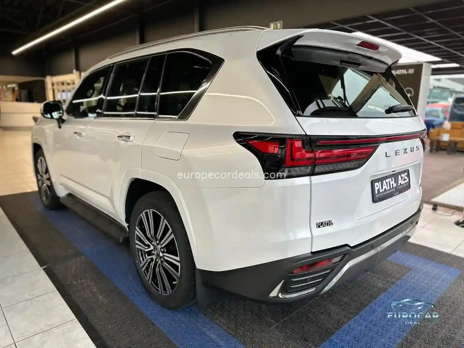 Lexus LX 500