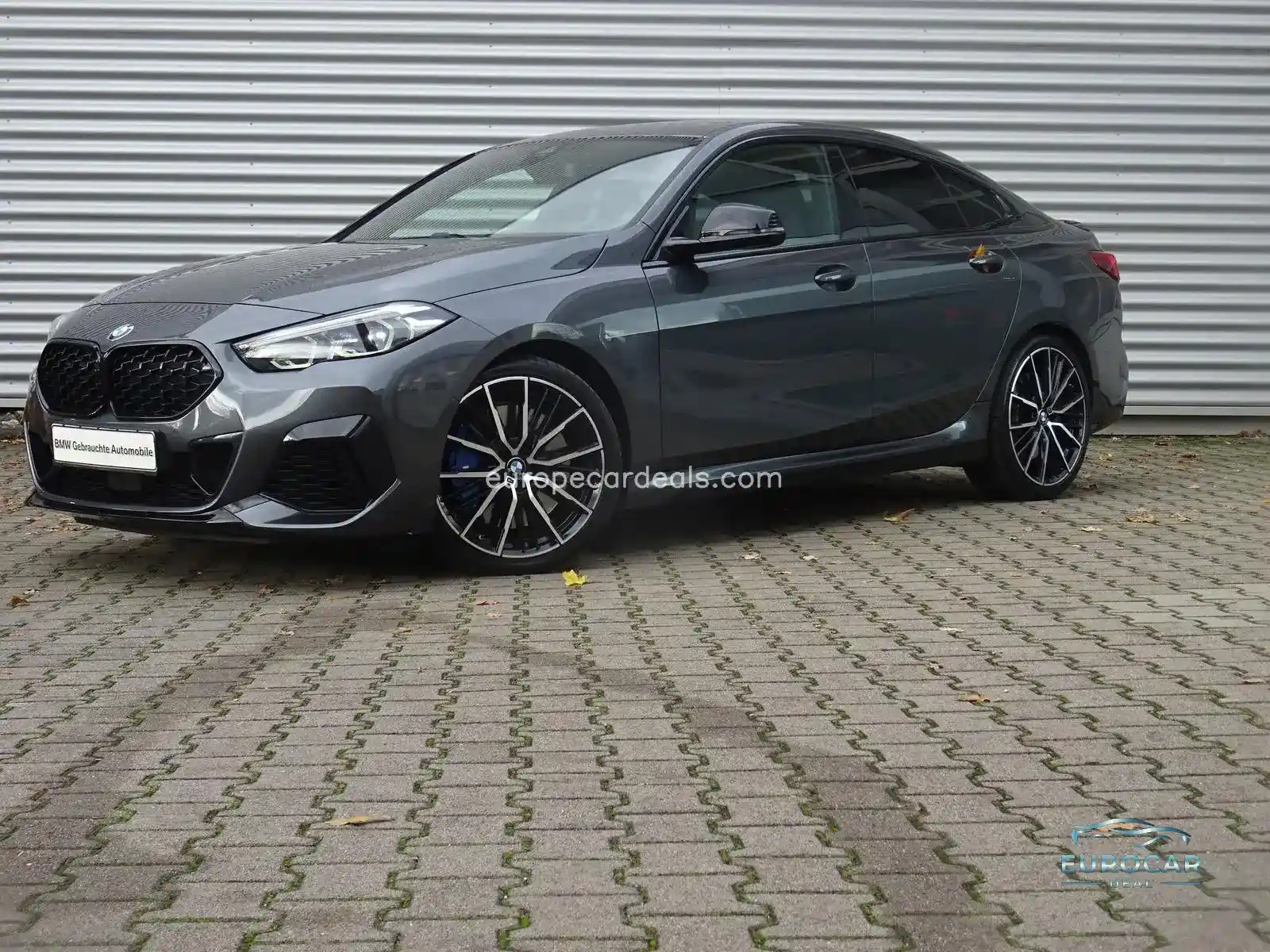 BMW M235