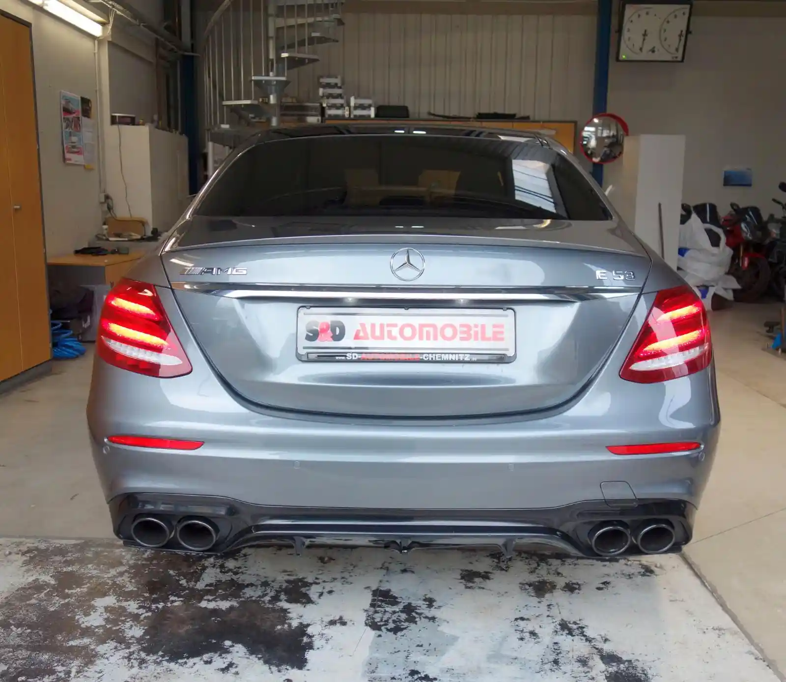 Mercedes-Benz E 53 AMG