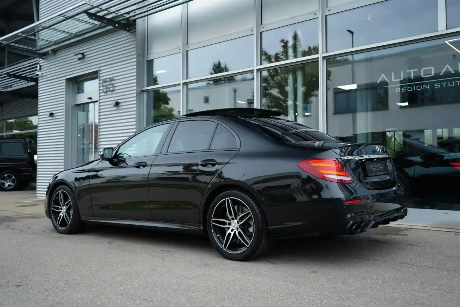 Mercedes-Benz E 43 AMG