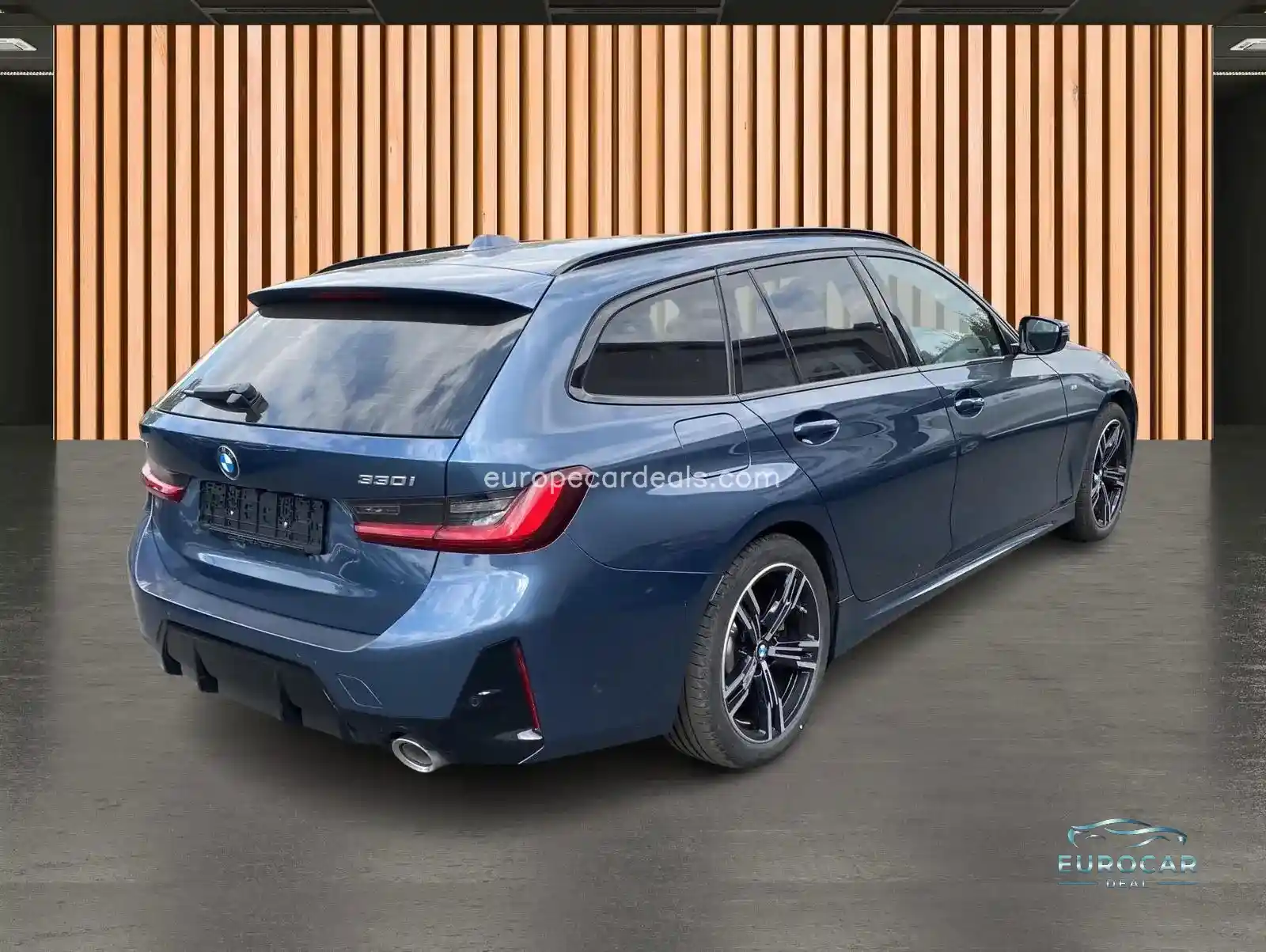 BMW 330