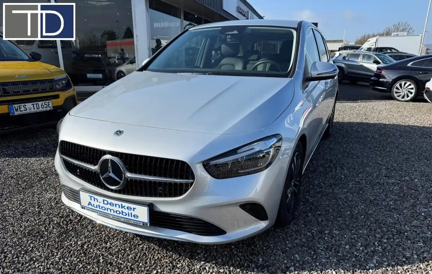 Mercedes-Benz B 200