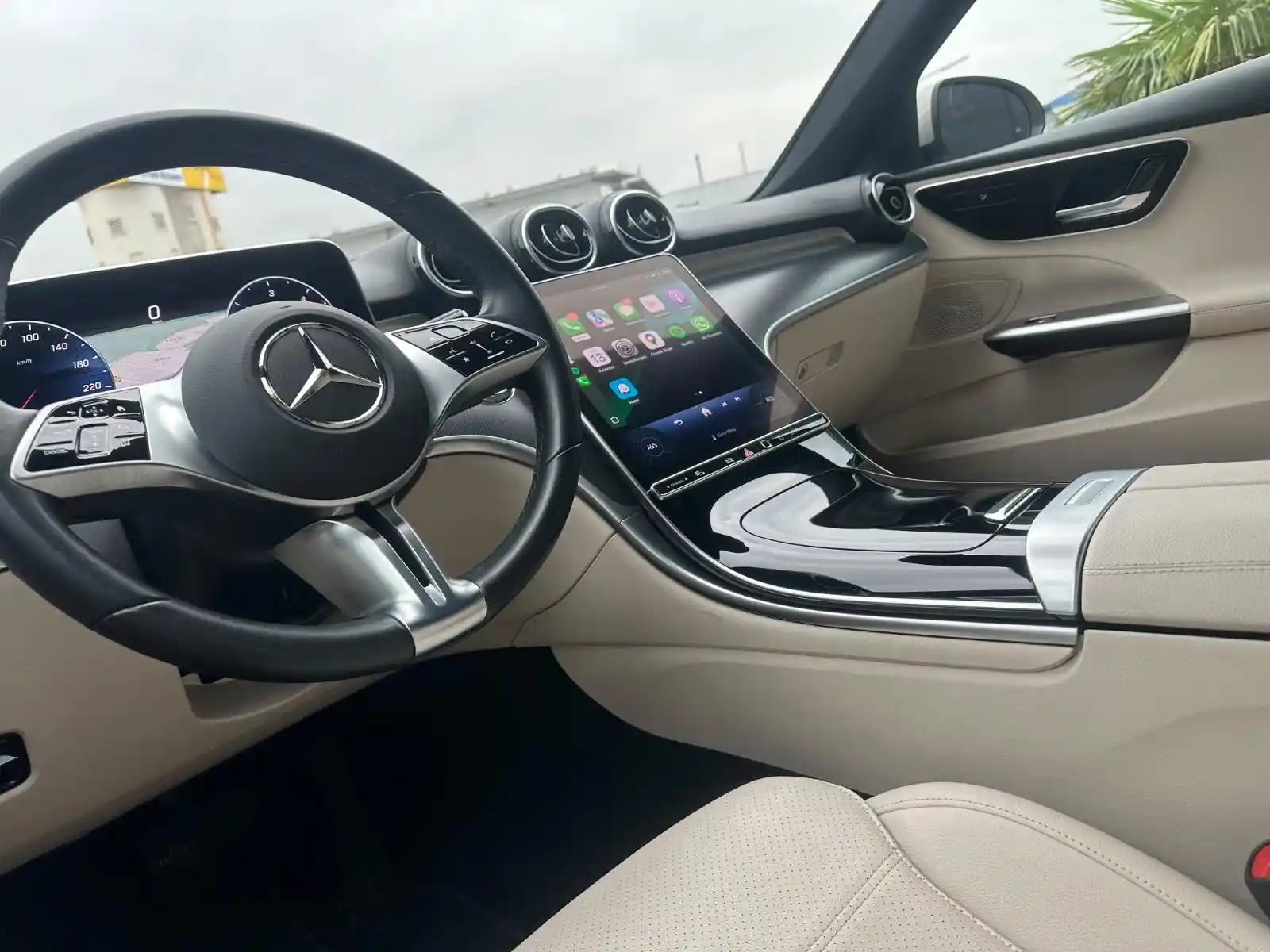 Mercedes-Benz C 200