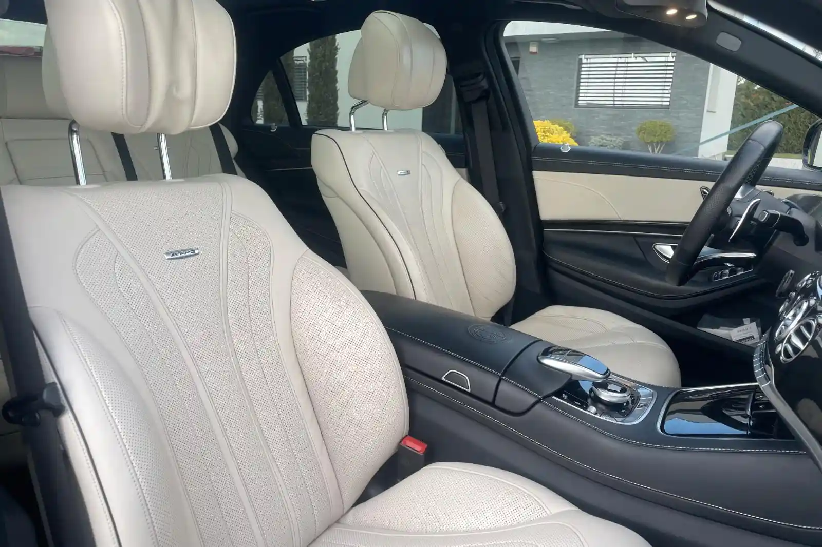 Mercedes-Benz S 63 AMG