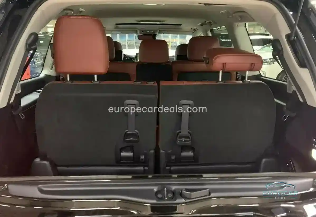 Lexus LX 570