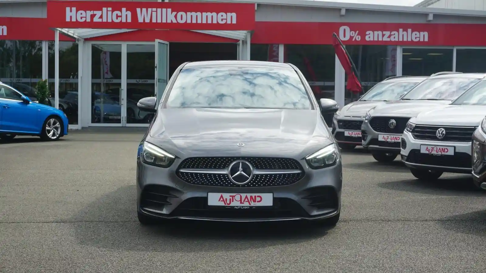 Mercedes-Benz B 200