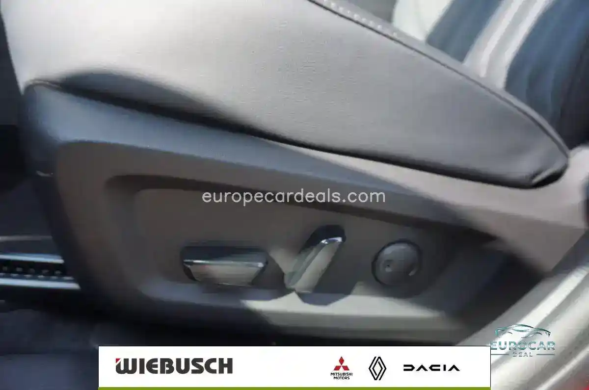 Mitsubishi Plug-in Hybrid Outlander