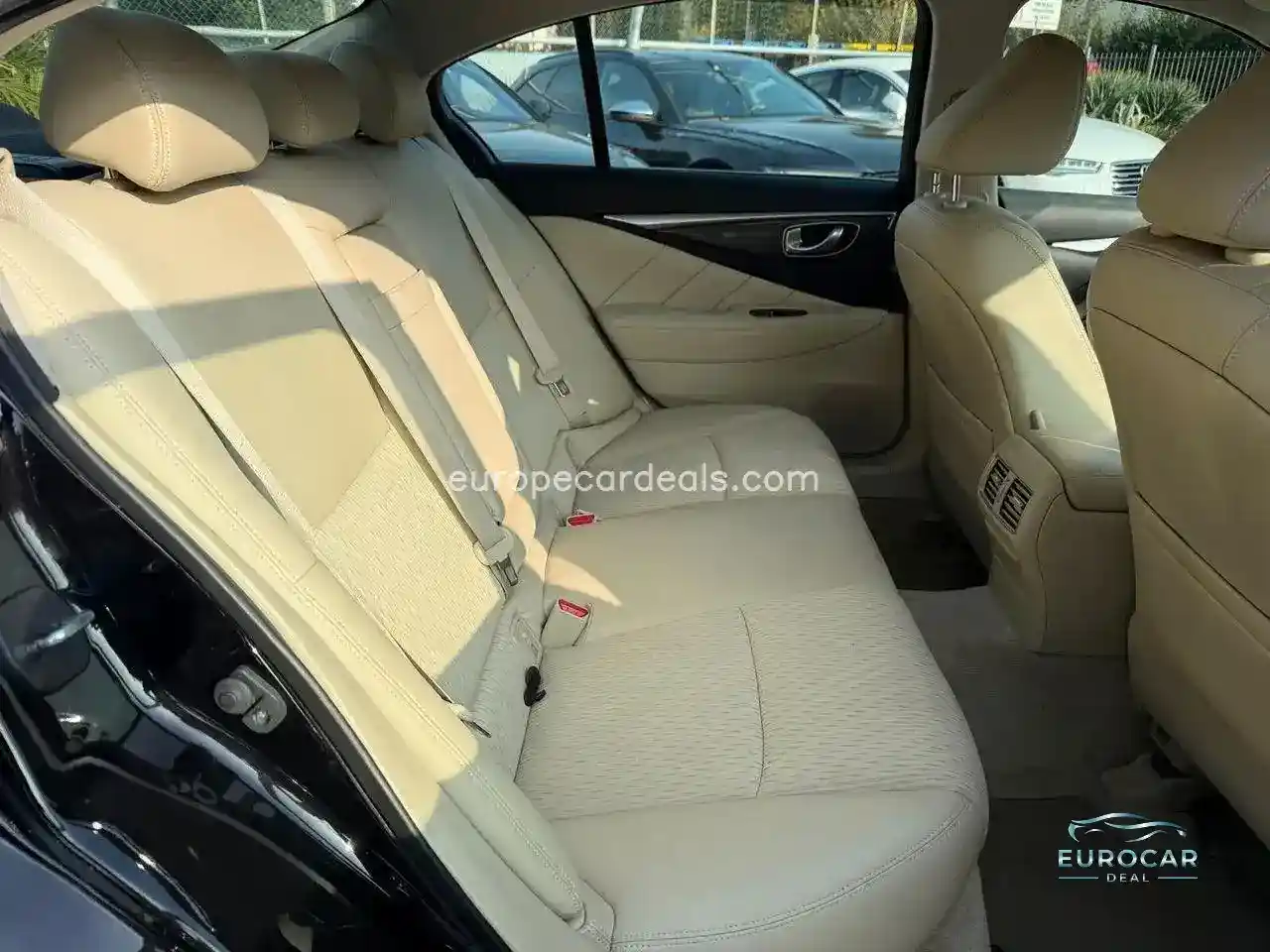 Infiniti Q50
