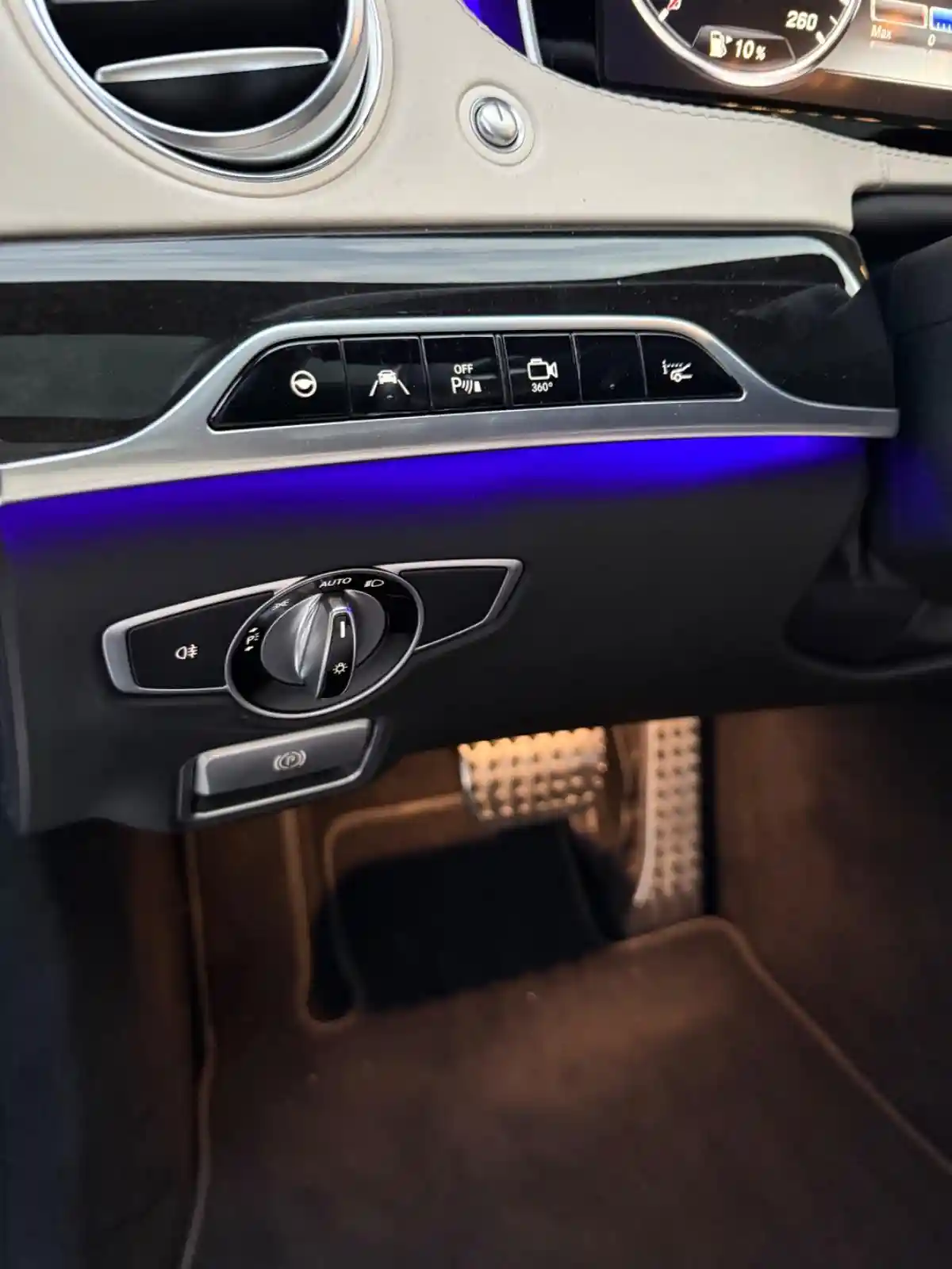 Mercedes-Benz S 500