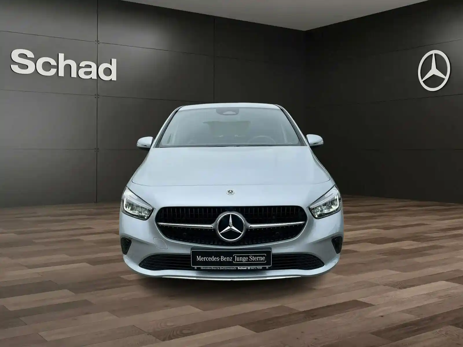 Mercedes-Benz B 200
