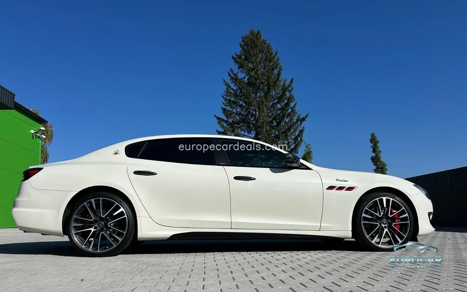 Maserati Quattroporte