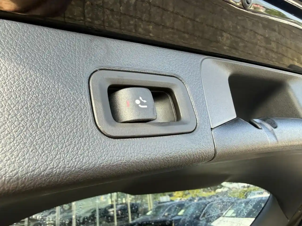Mercedes-Benz B 220