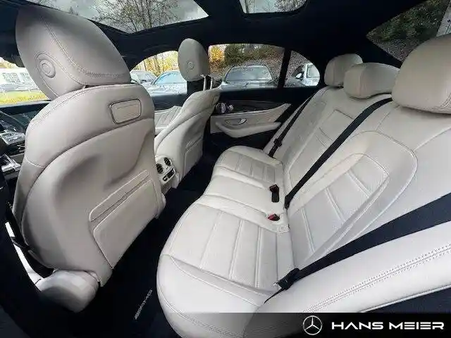 Mercedes-Benz E 63 AMG