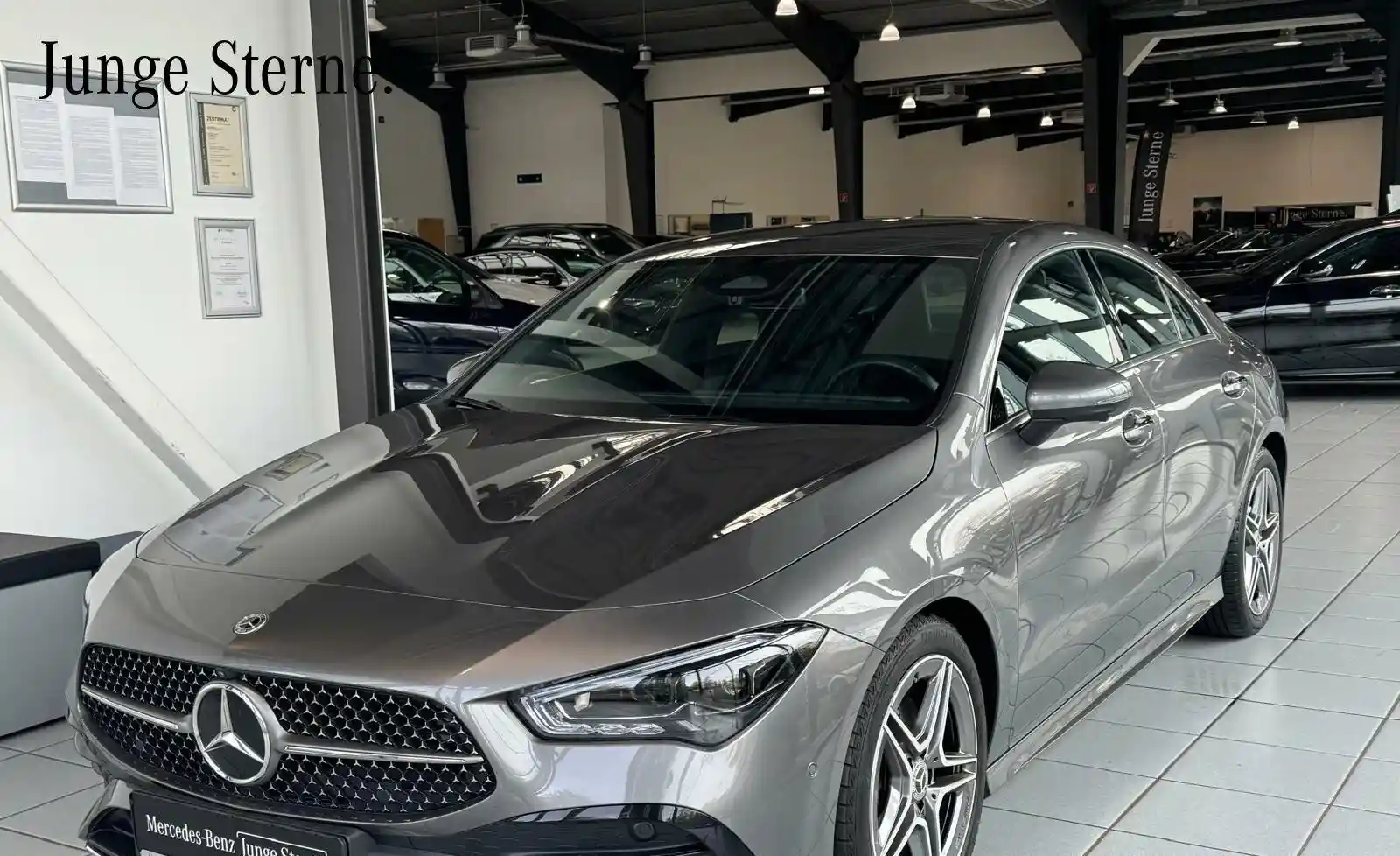 Mercedes-Benz CLA 200