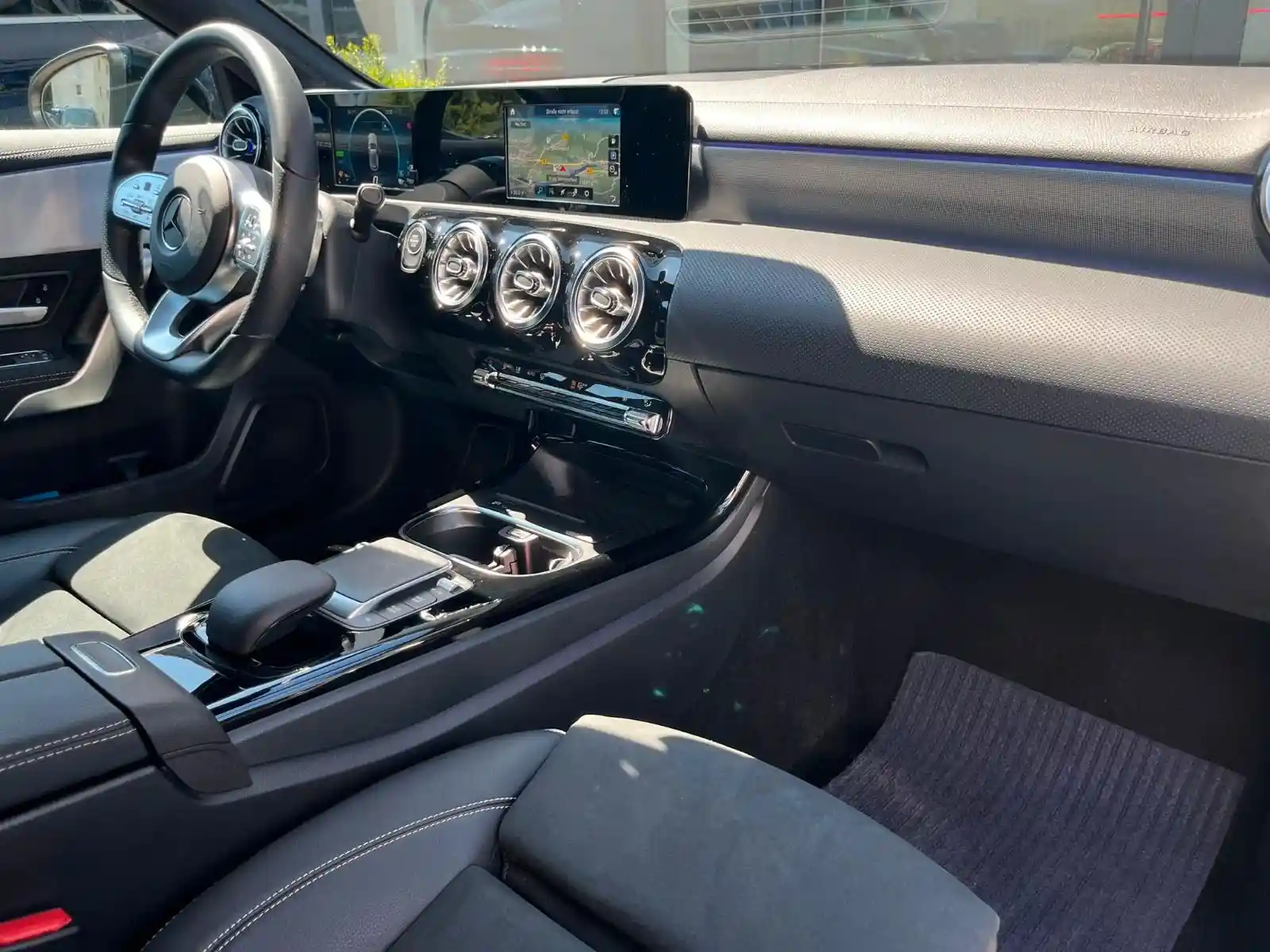 Mercedes-Benz A 250