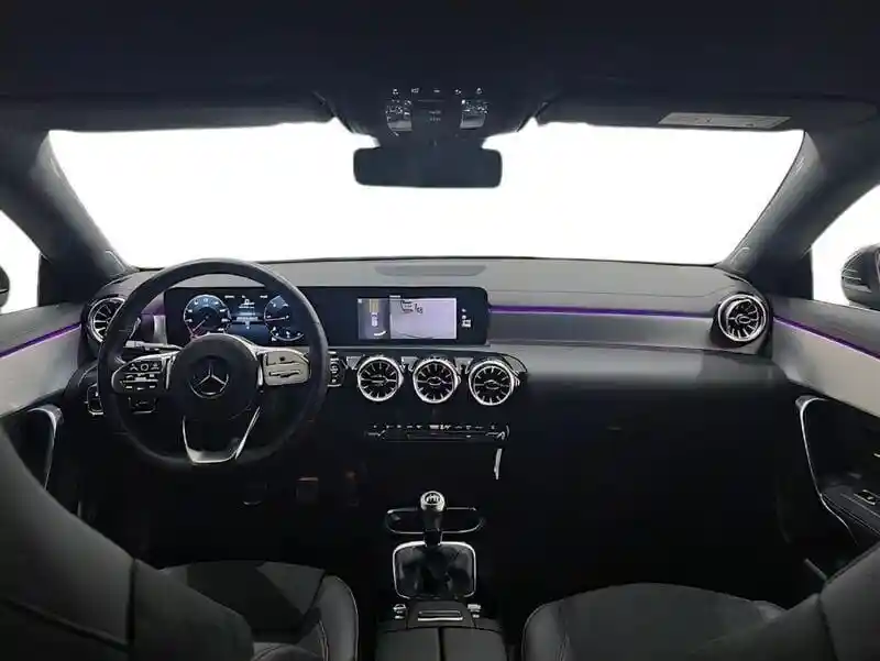 Mercedes-Benz CLA 200 Shooting Brake
