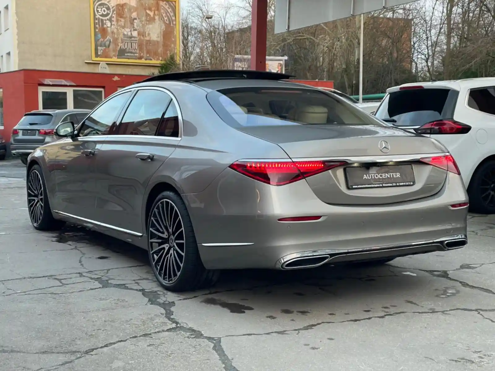 Mercedes-Benz S 400