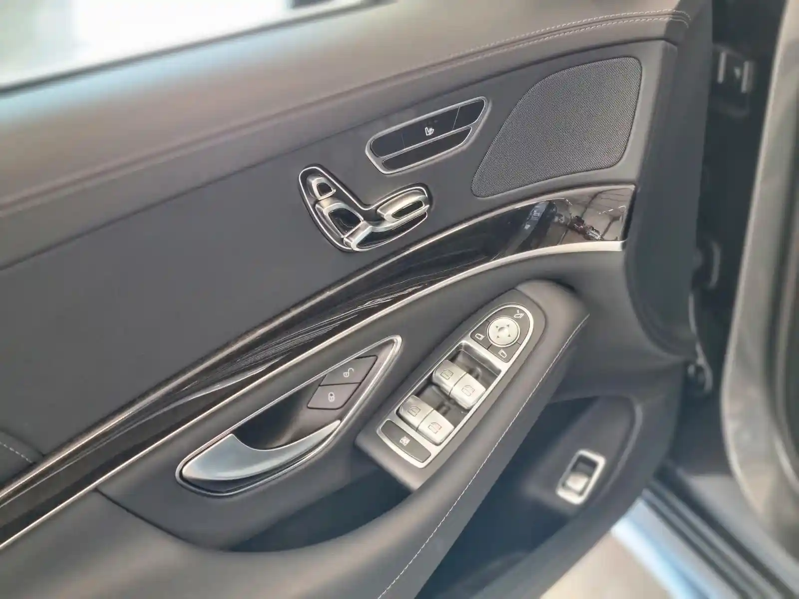 Mercedes-Benz S 350