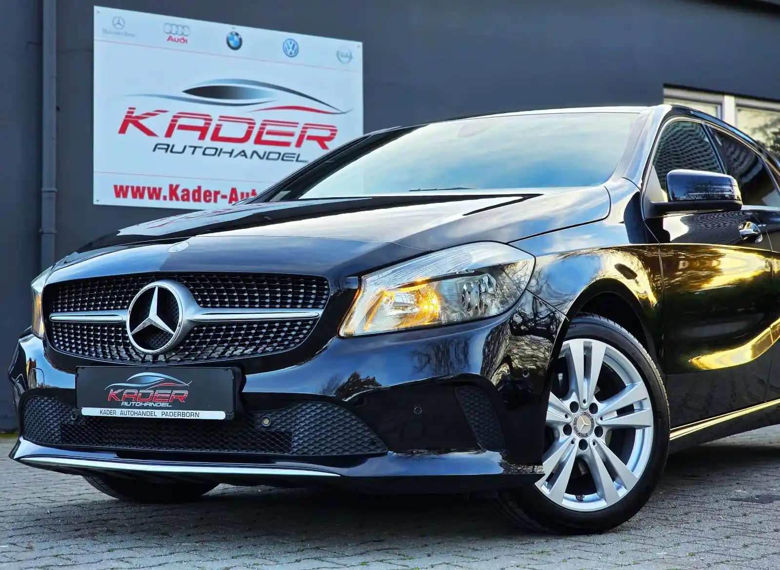 Mercedes-Benz A 180