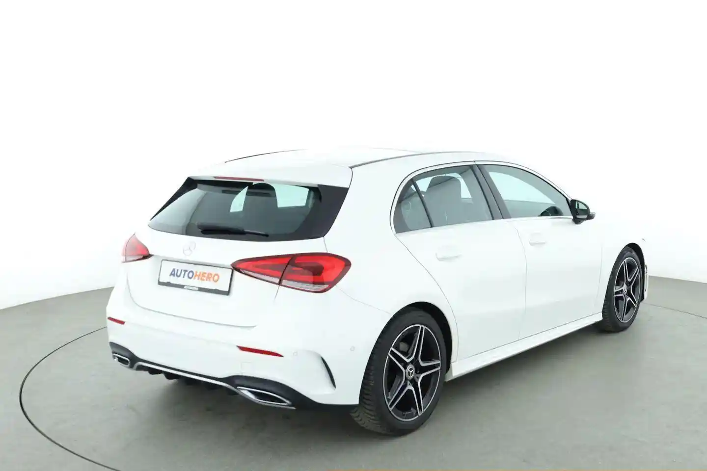 Mercedes-Benz A 220
