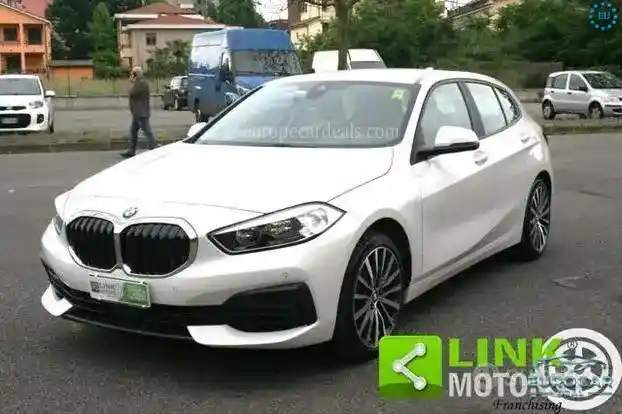 BMW 118