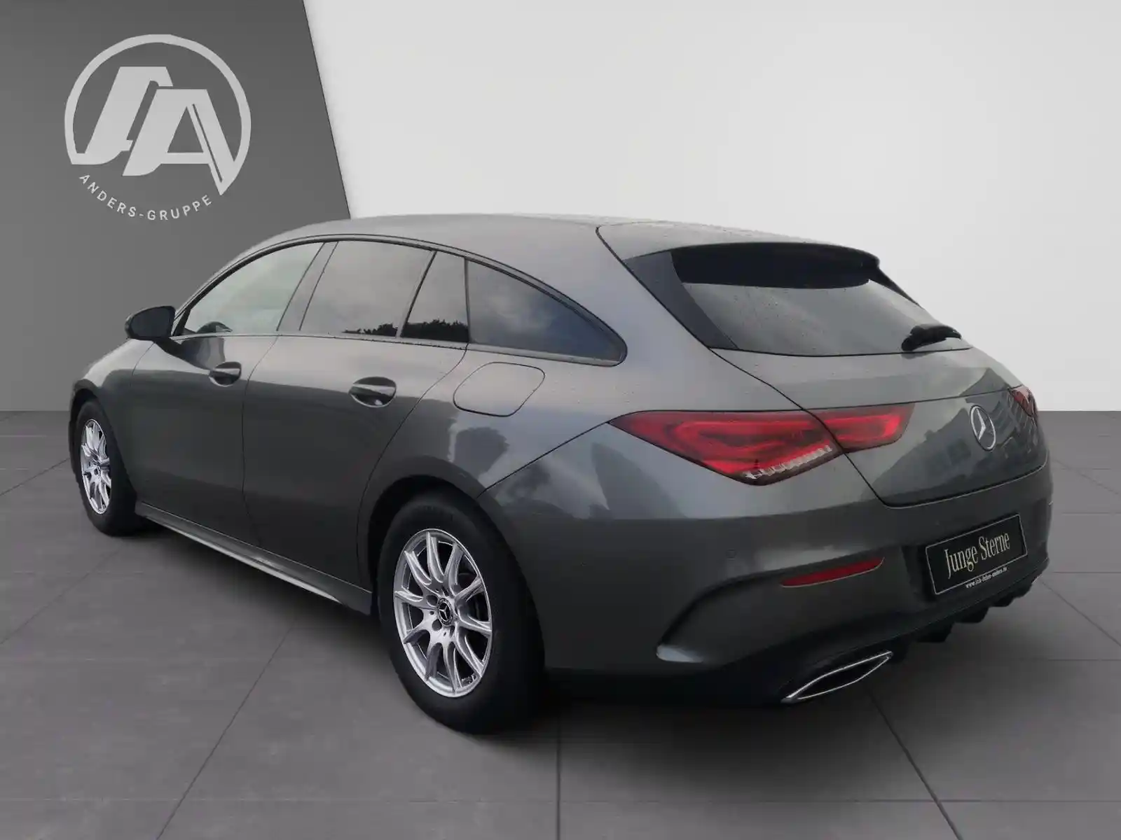 Mercedes-Benz CLA 200