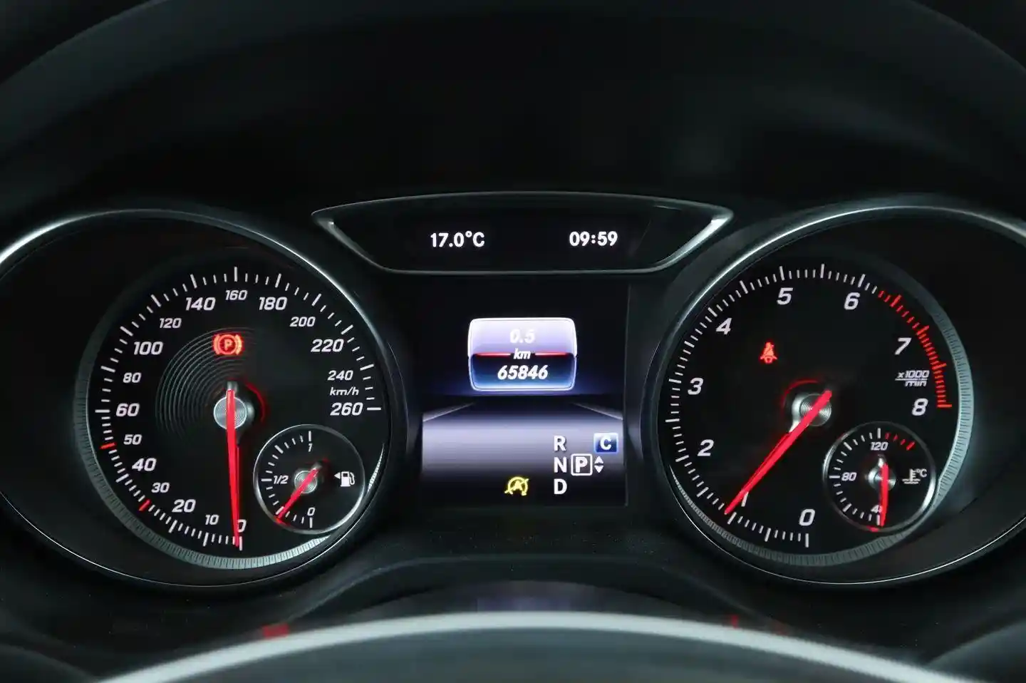 Mercedes-Benz CLA 220 Shooting Brake
