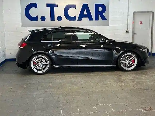 Mercedes-Benz A 45 AMG