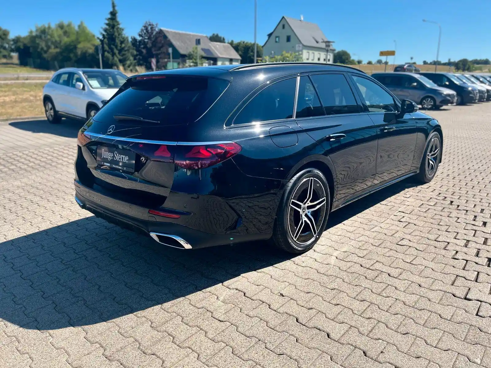 Mercedes-Benz E 300