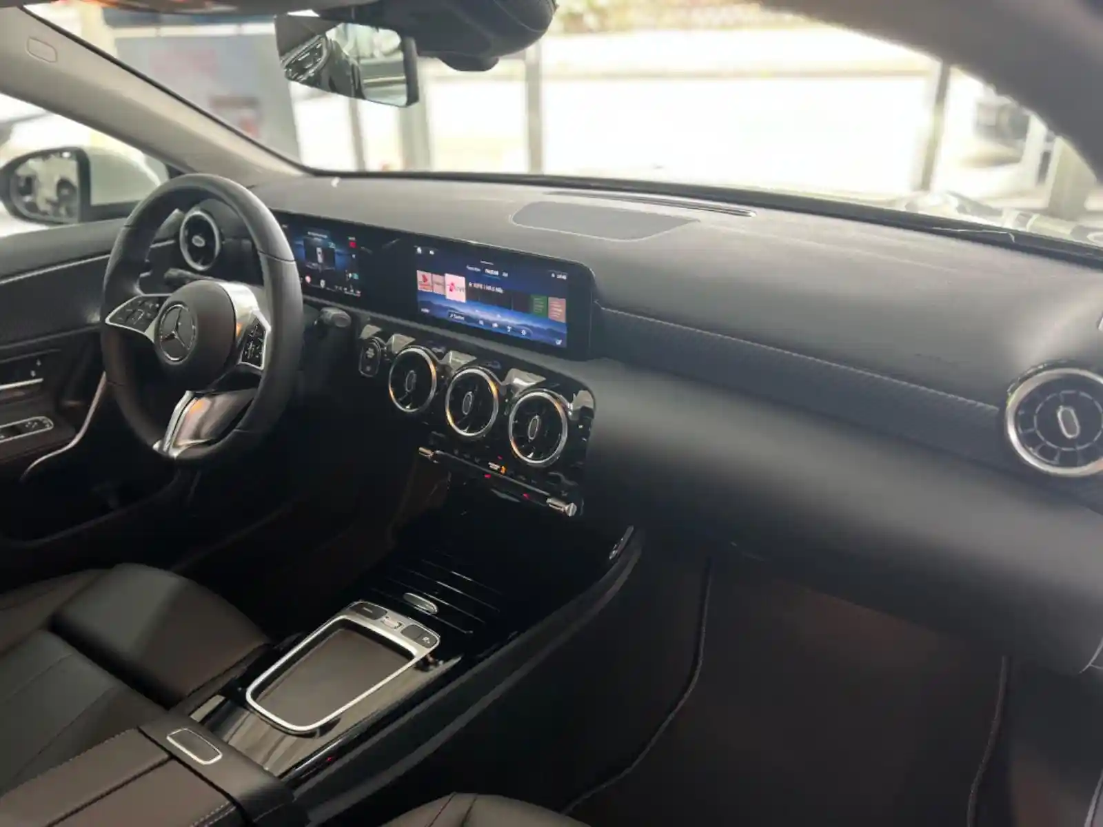 Mercedes-Benz A 180