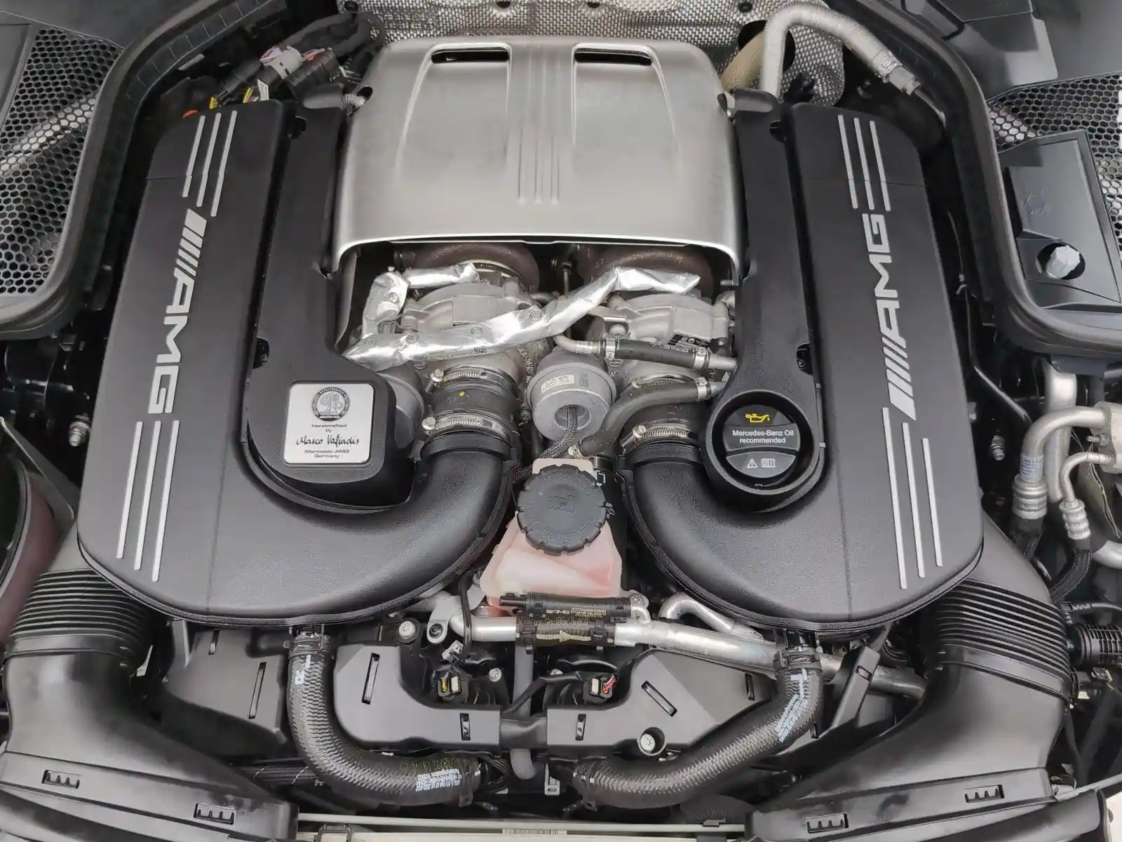 Mercedes-Benz C 63 AMG
