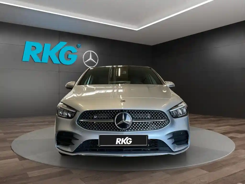 Mercedes-Benz B 200