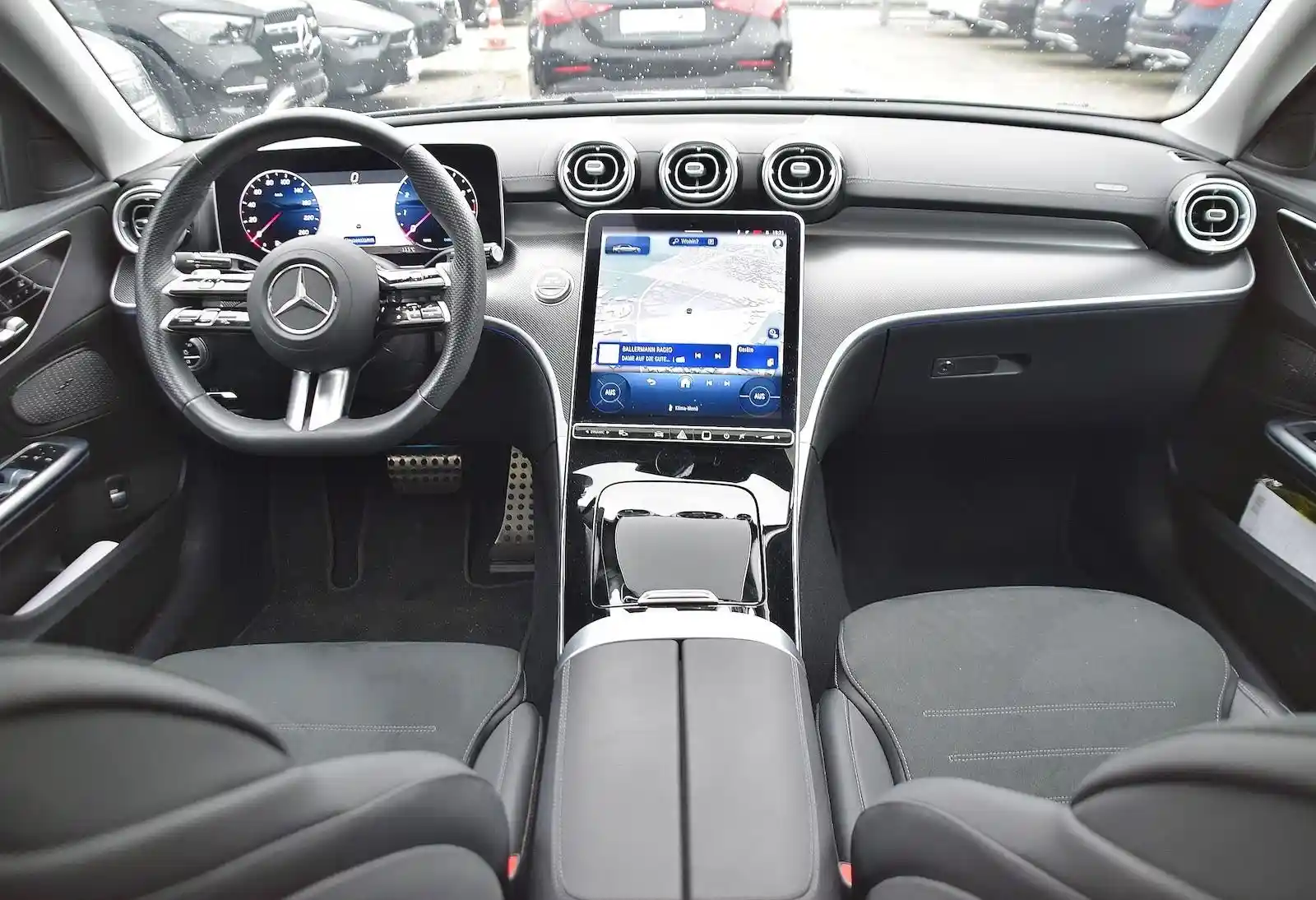 Mercedes-Benz C 180