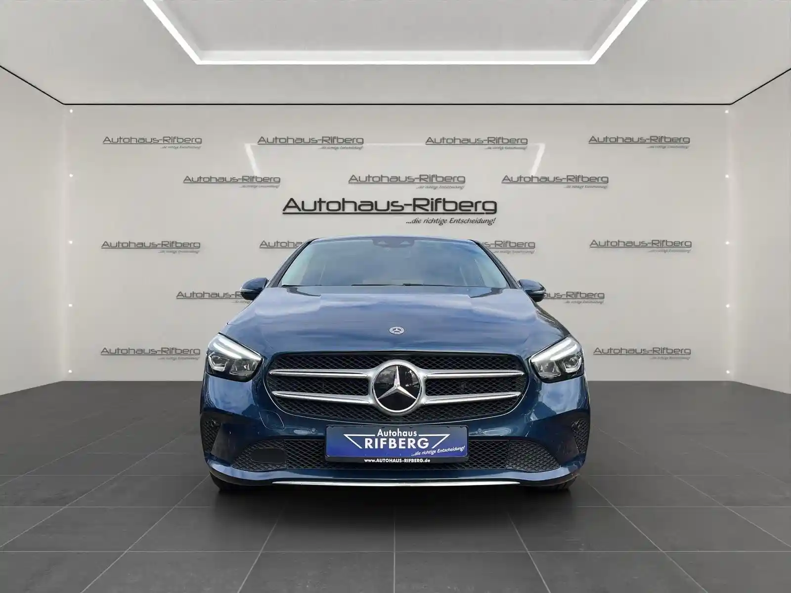 Mercedes-Benz B 250