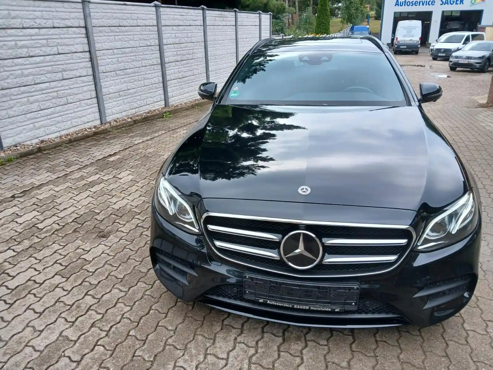 Mercedes-Benz E 400