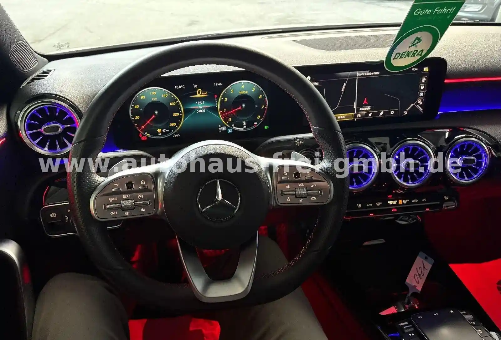 Mercedes-Benz A 220