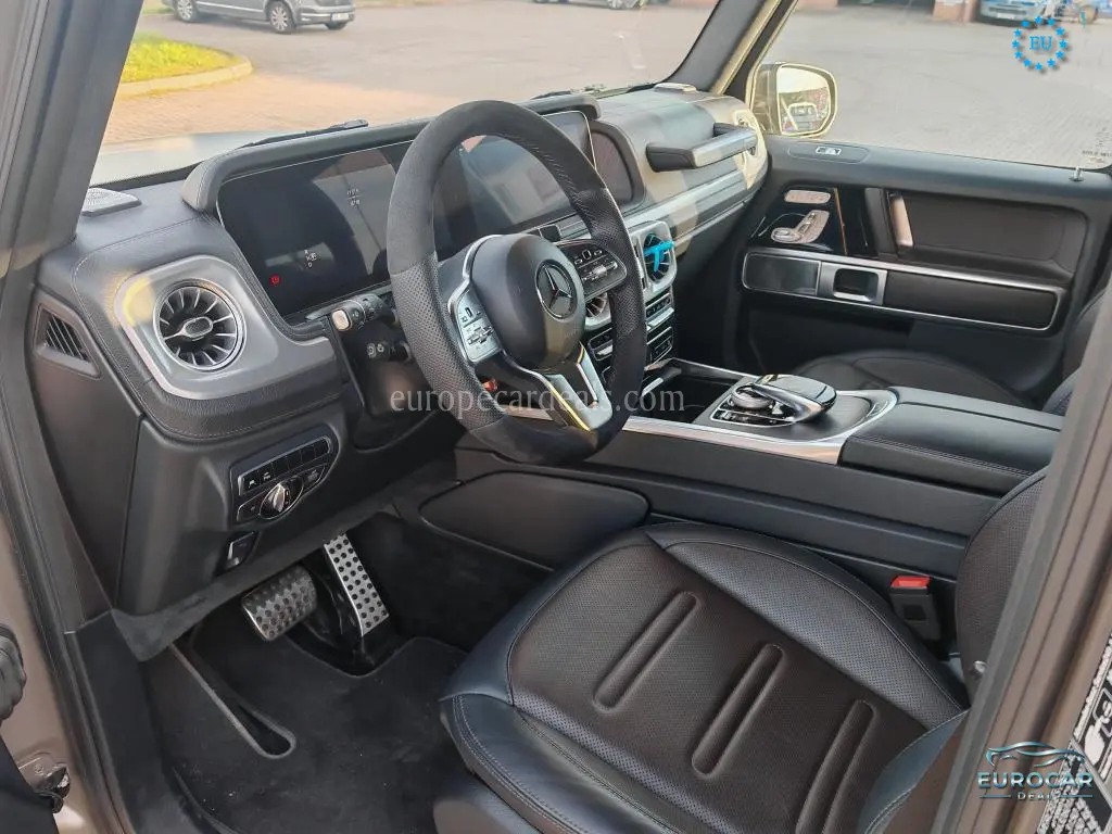 Mercedes-Benz G 500
