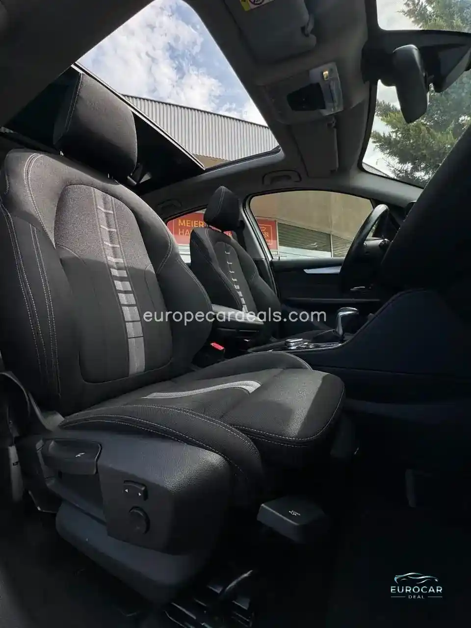 BMW 220
